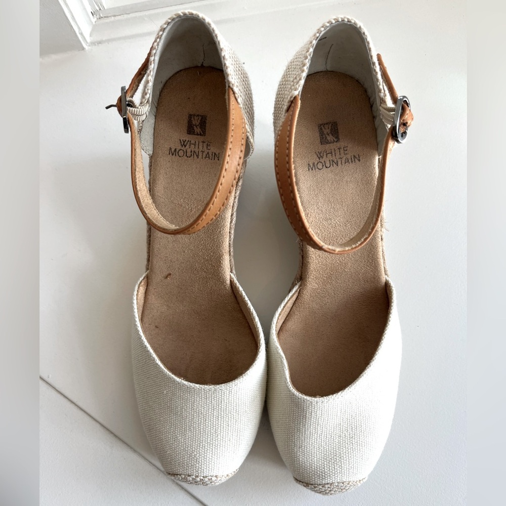 🏡White Mountain Cream Espadrille Wedge Sandals